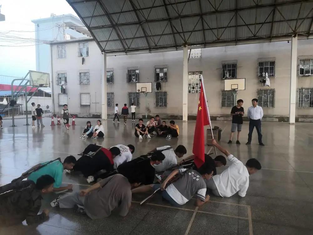 2.jpg 2.jpg