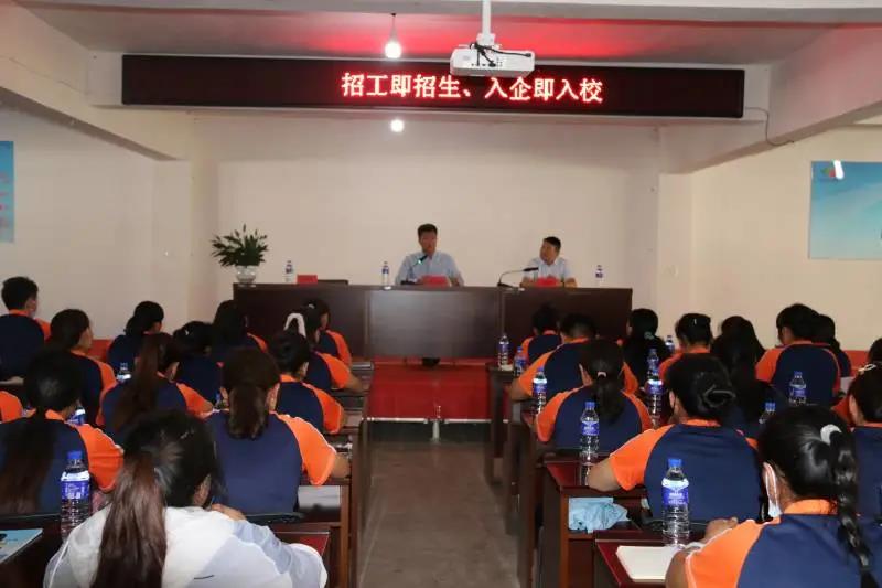 微信2.jpg 微信2.jpg